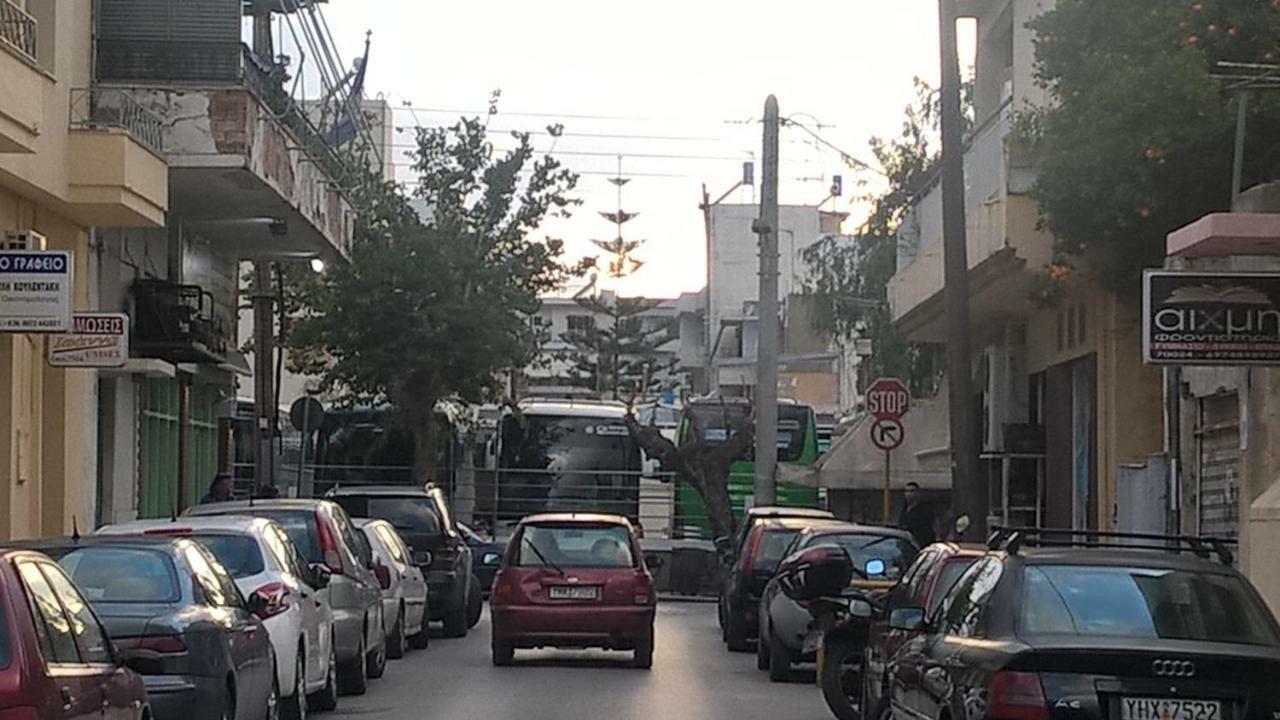 Zamboli Apartman Hriszí Aktí Haniá Kültér fotó